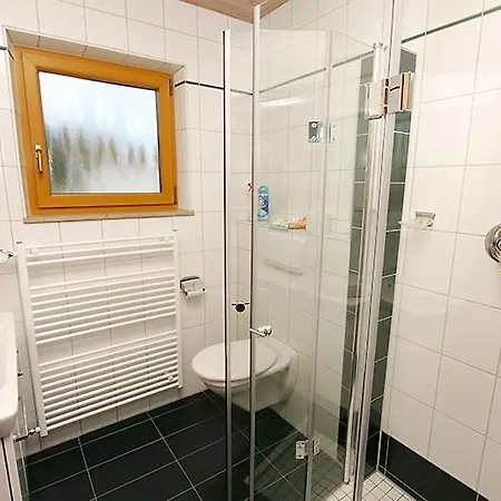 Amslinger Apartment