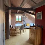 Amslinger Apartman *